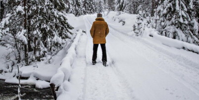 - Jeg vet bare at jeg la bøylen på maskinpistolen inntil høyre skulder og sikta mot panna hans